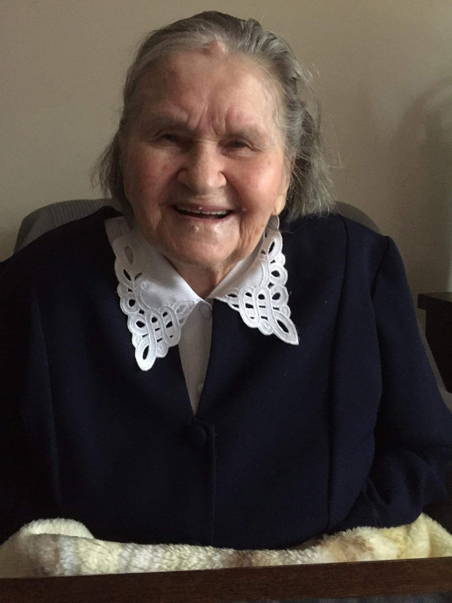 Szanowna Jubilatka - Pani Marianna Poniewierska