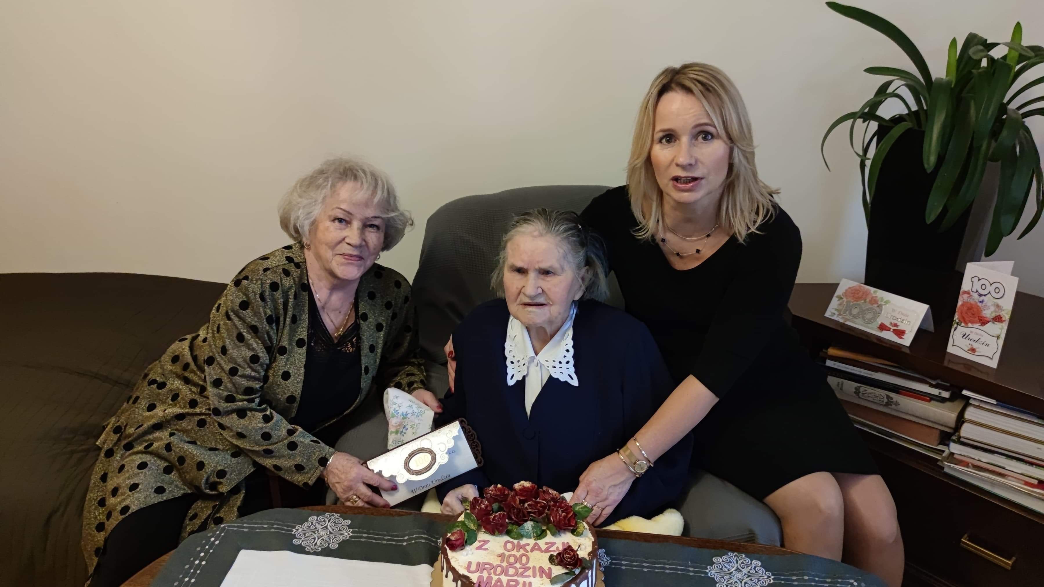 Jubilatka z córką Zofią i wnuczką Magdaleną