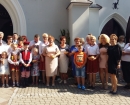 Mieszkańcy Borzymowa po uroczystej mszy świętej